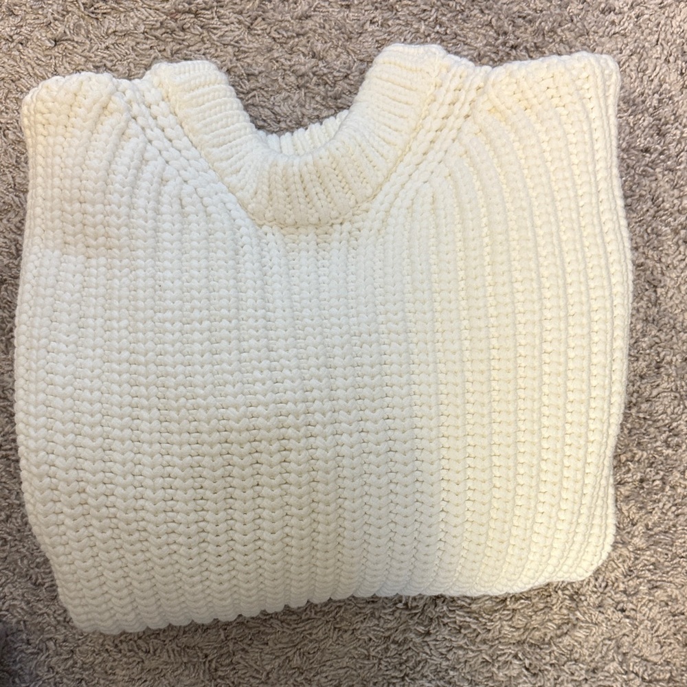 Varley Cream Ribbed Knit Sweater